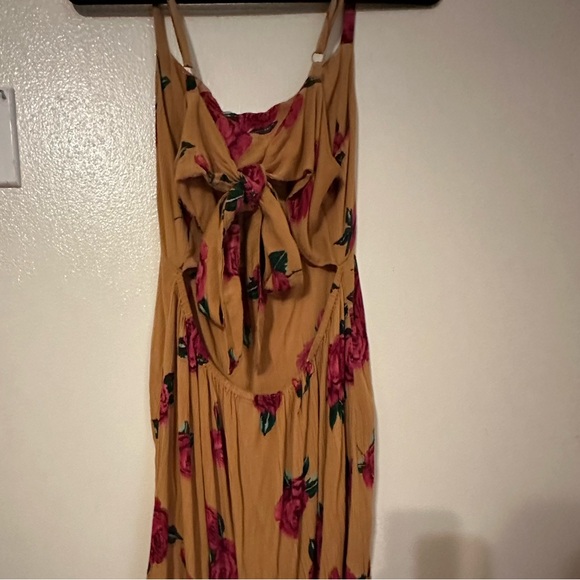 Volcom dress or swimsuit cover up - Picture 6 of 9